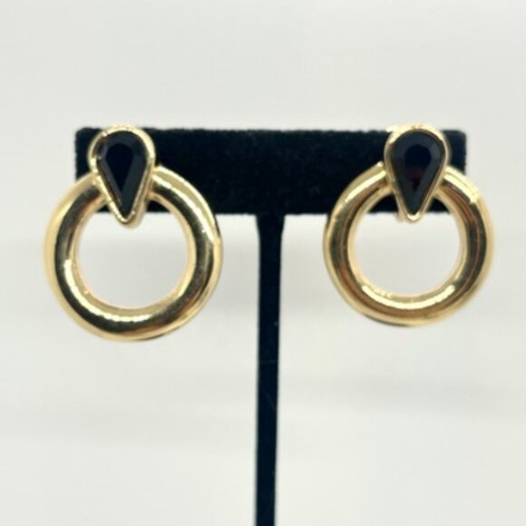 SAL VINTAGE SWAROVSKI GOLD TONE BLACK CRYSTAL EARRINGS MODERNIST CLIP ON CIRCLE - Picture 1 of 16